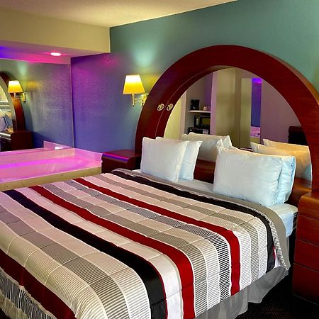 Luxury Inn & Suites Сельма Екстер'єр фото