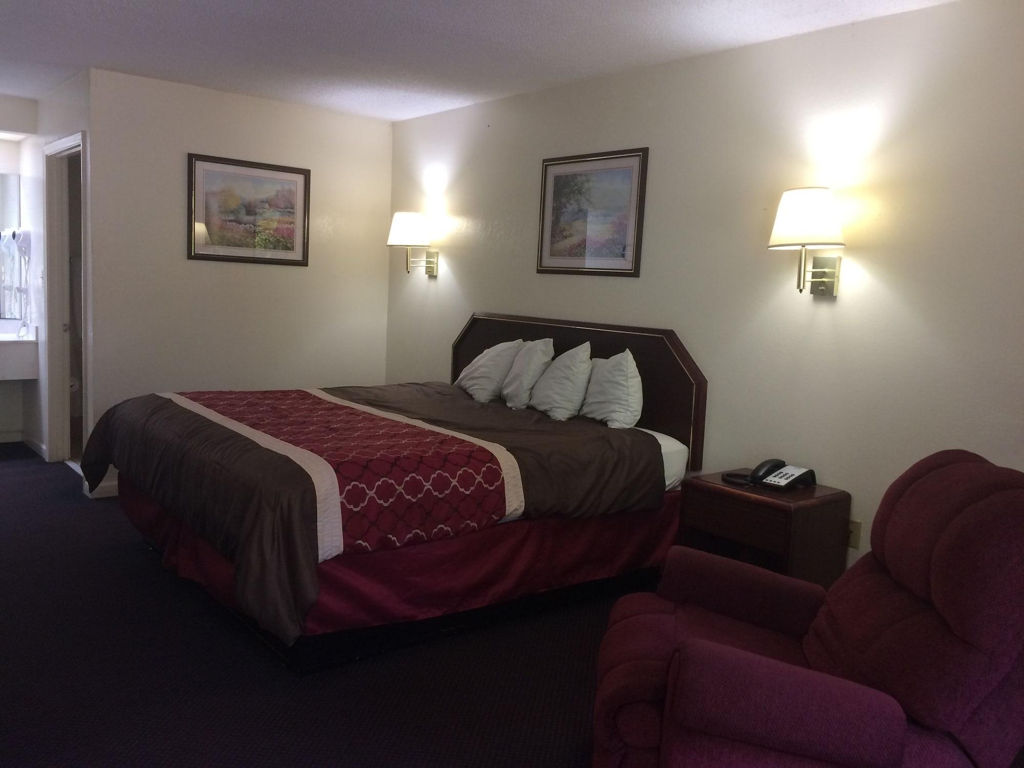 Luxury Inn & Suites Сельма Екстер'єр фото