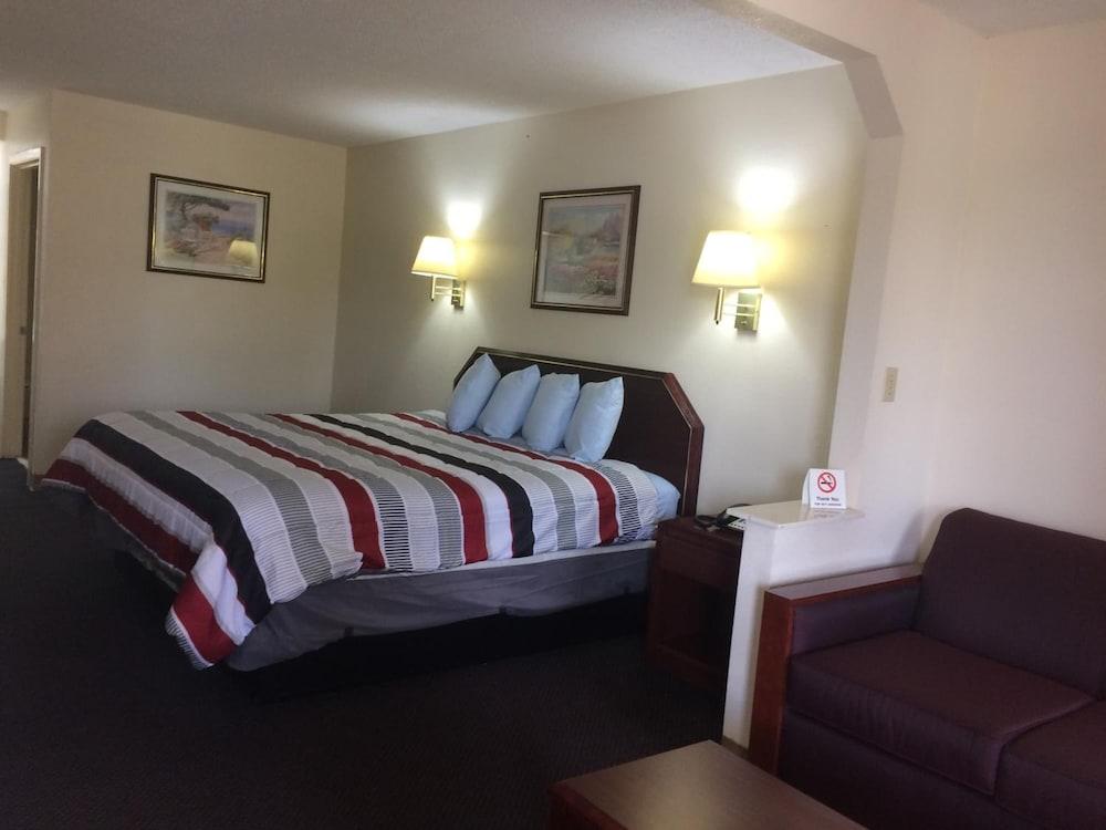 Luxury Inn & Suites Сельма Екстер'єр фото